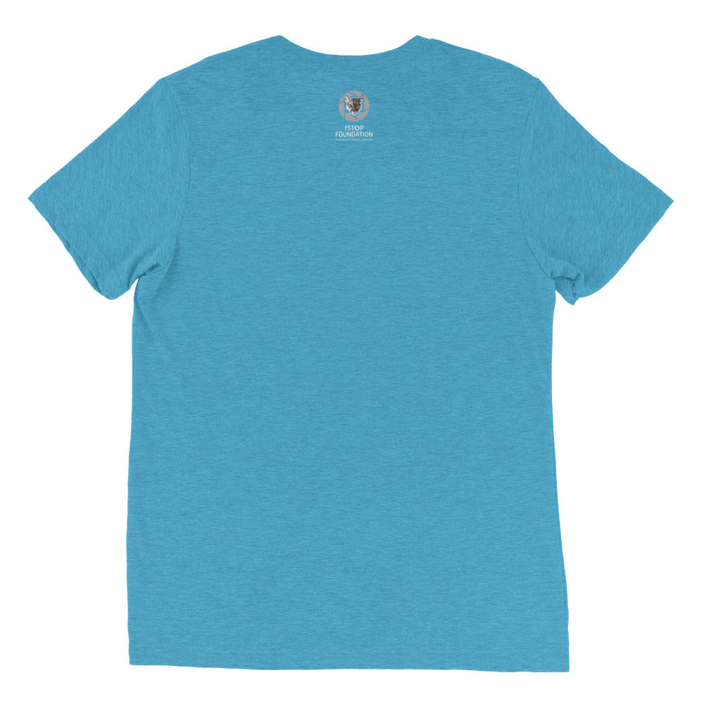 "THE WILD IS CALLING" Photographer Short sleeve t-shirt