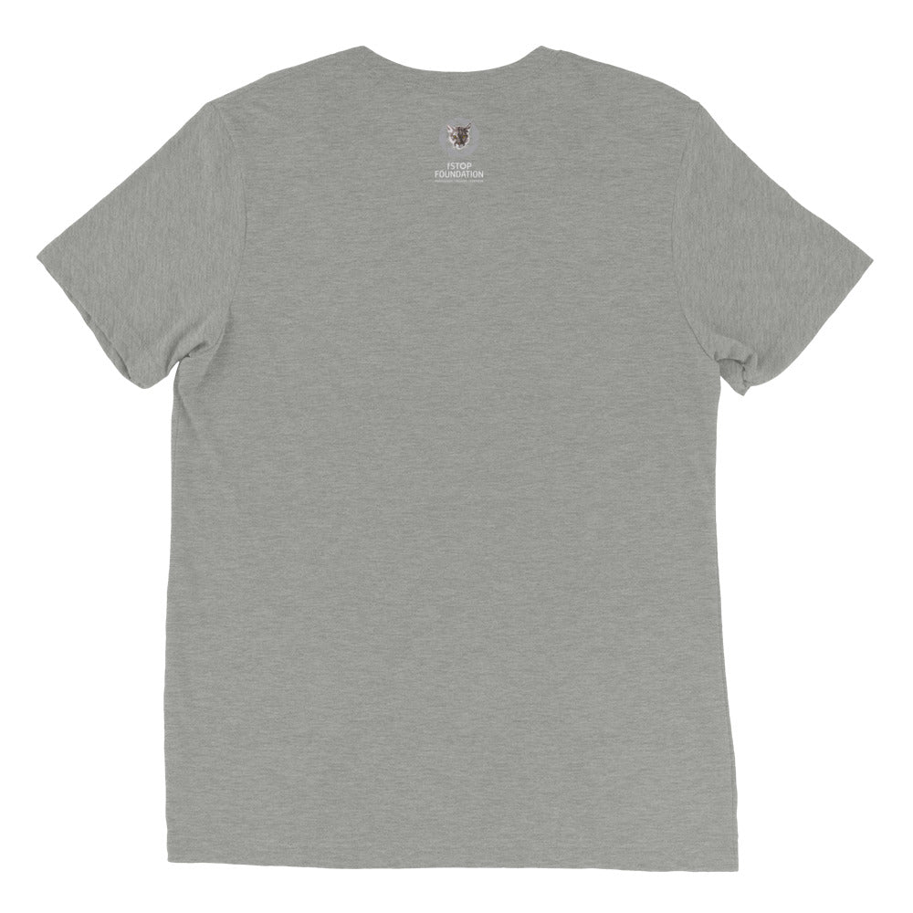 "THE WILD IS CALLING" Photographer Short sleeve t-shirt