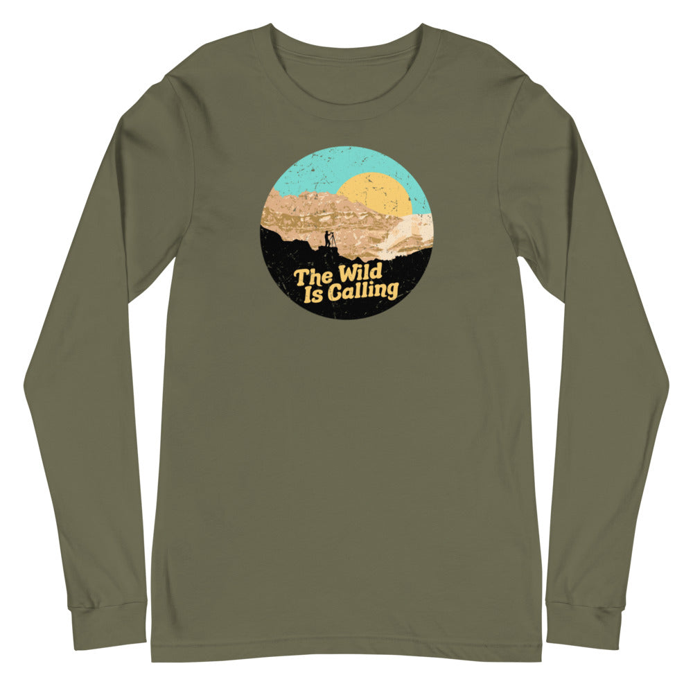 "THE WILD IS CALLING" Photographer Unisex Long Sleeve Tee